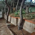 Apartamento Trilocale Sul Mare Con Giardino Privato *