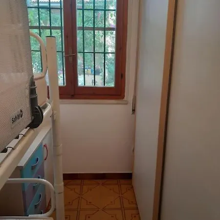 Trilocale Sul Mare Con Giardino Privato 아파트