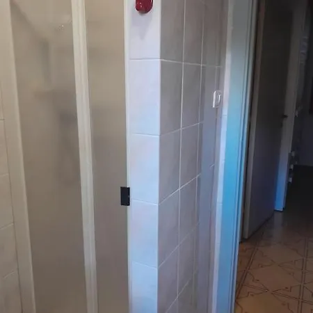 Trilocale Sul Mare Con Giardino Privato 소르소